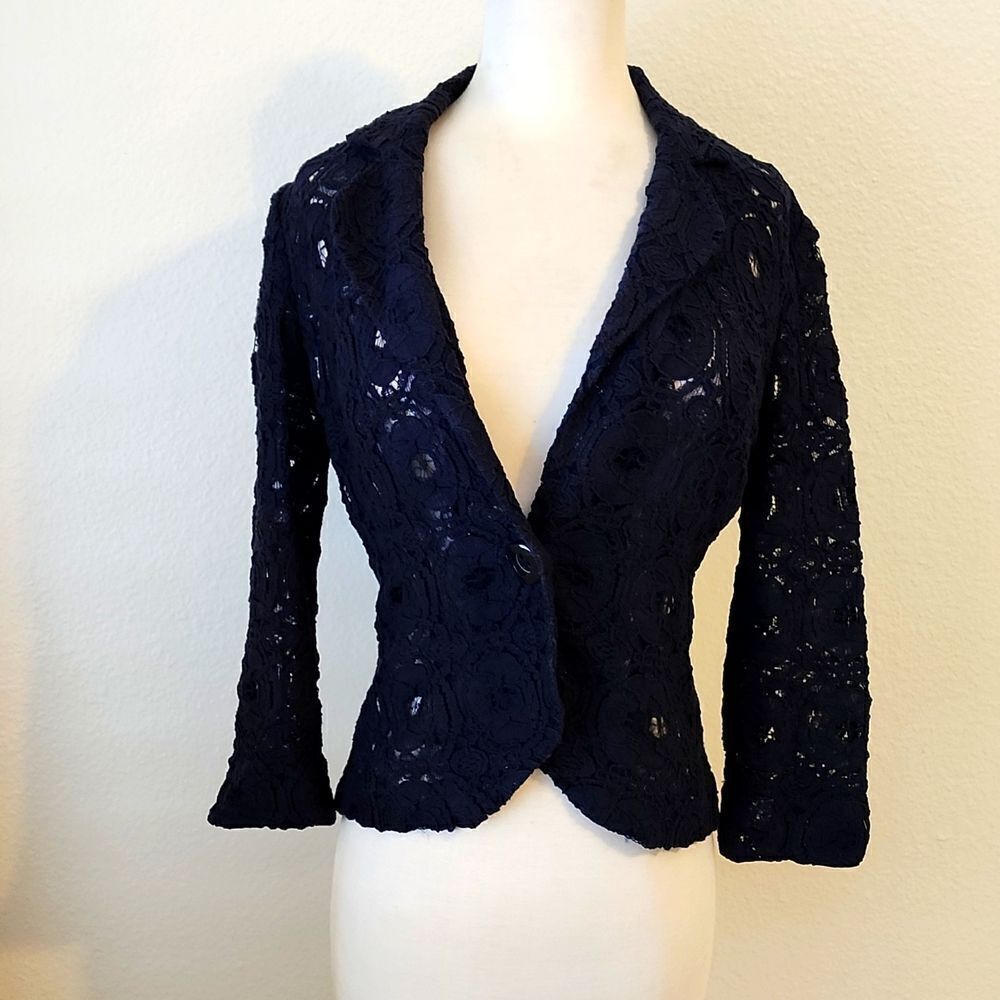 AnthropologyTabitha lace  blazer size 4‎